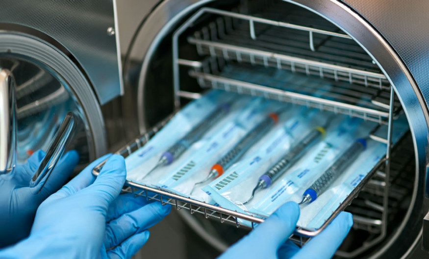 Stérilisation instruments médicaux par autoclave